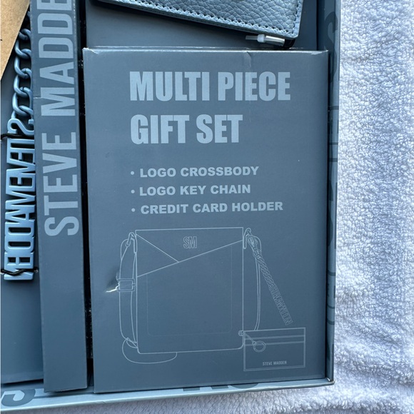 NWT Steve Madden 3 Piece Handbag Set - Picture 4 of 13